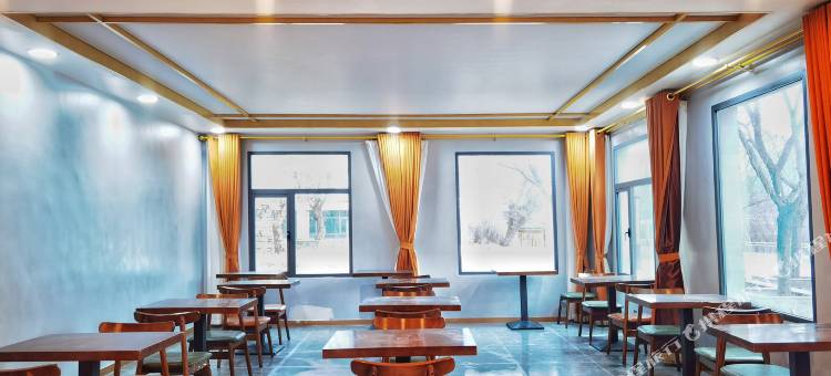 岷山彩门民宿(林芝机场雅鲁藏布江店)图片