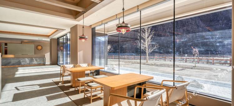 全季酒店(康定新都桥摄影天堂小镇店)图片