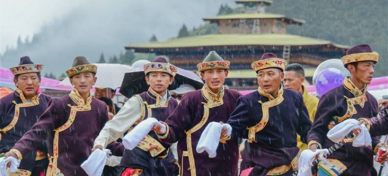 鲁朗扎西德勒藏家小院图片