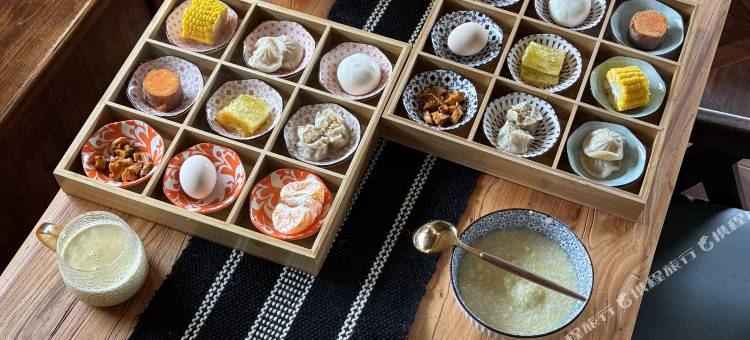 康定赞丹·林雪山下牧场民宿(塔公草原店)图片