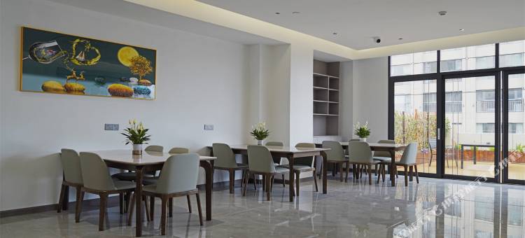 云上四季尚品酒店(昭通省耕山水店)图片