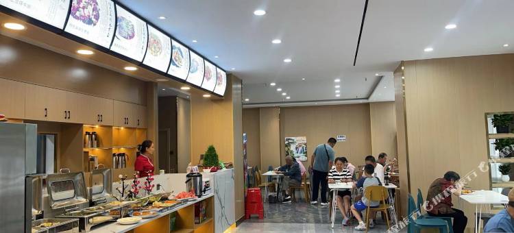 瑞禾森酒店(阿克苏太百购物中心店)图片