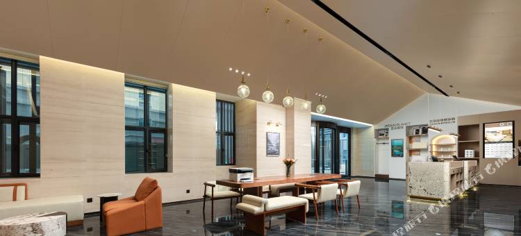 喀什东城审批局亚朵酒店图片