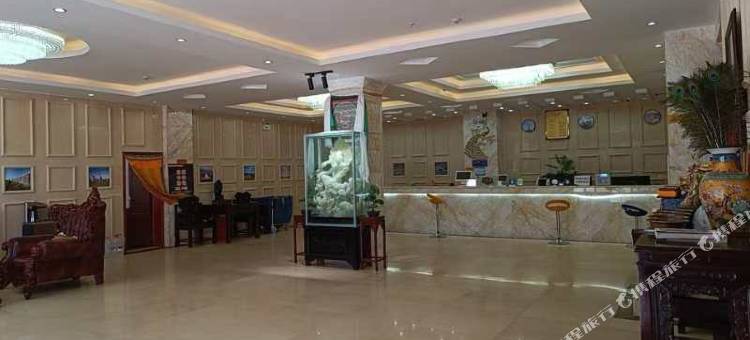 石渠邕康大酒店图片