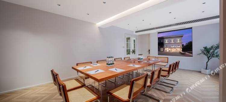 乔汐·7DAYS民宿(横店梦幻谷清明上河图景区店)图片