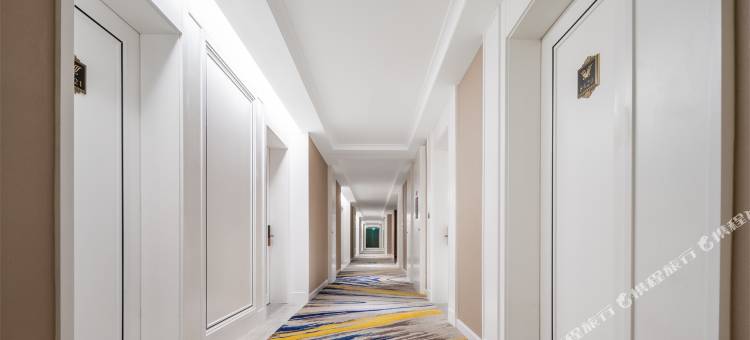 维也纳国际酒店(阿克苏老街火车站店)图片