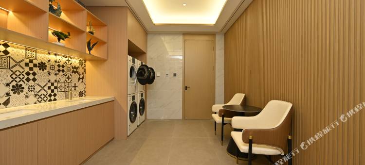 白玉兰酒店(淄博八大局淄博站店)图片