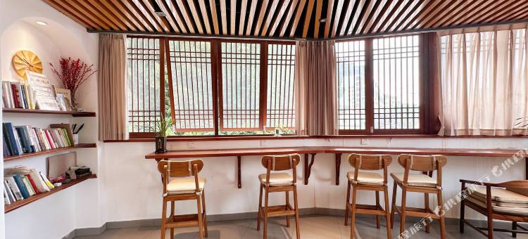 心向山野民宿图片