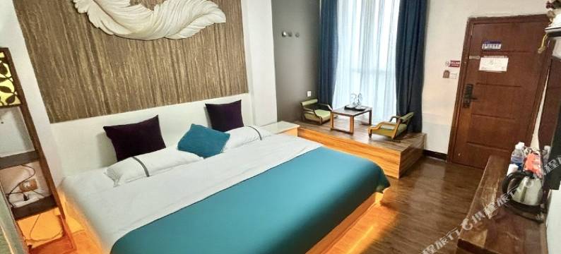 凤凰小熊家民宿(凤凰古城店)图片