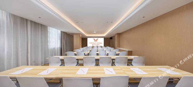 维也纳酒店(毕节纳雍环城路盛世国际店)图片