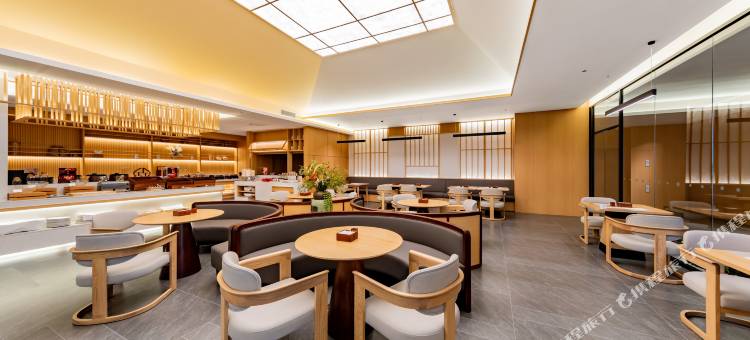 建国璞隐酒店(呼和浩特东站内蒙古博物院店)图片