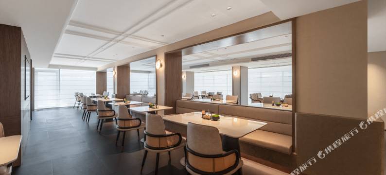 襄阳古城盛世唐城亚朵酒店图片