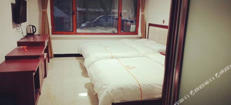 坝上草原萍英农家院图片