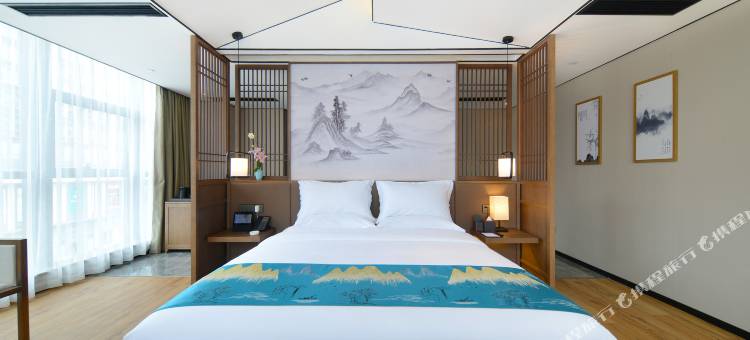 陌上轻雅酒店(成都龙湖北城天街五块石地铁站店)图片