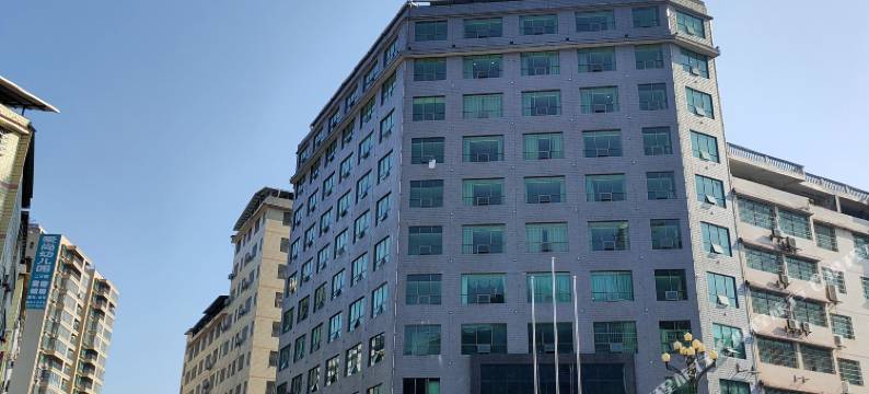 耒阳恒丰财富酒店(神龙广场店)图片