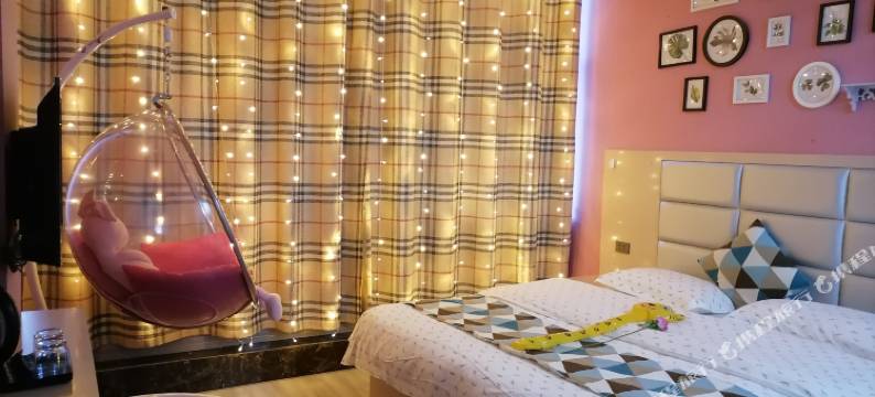 十堰逸家时尚公寓图片