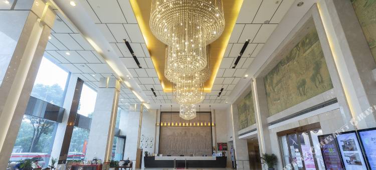 湘潭华天大酒店(建设路口步步高广场店)图片