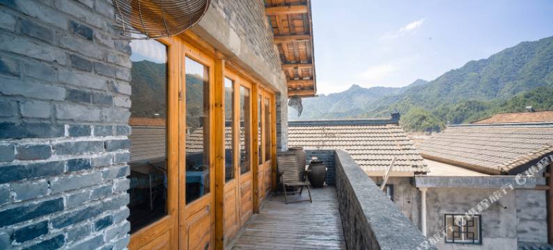 万邦书舍民宿(留坝老街店)图片