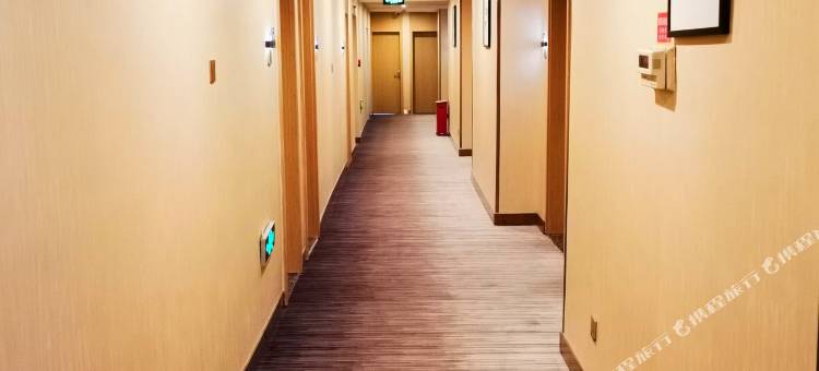 格林豪泰酒店(乌鲁木齐新华南路国际大巴扎店)图片