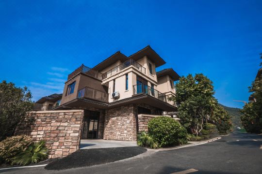 英德奥园心花小镇奥悦温泉度假别墅