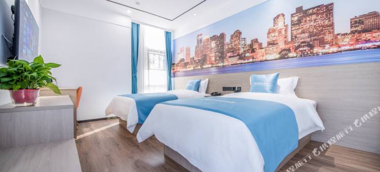 都市118·精选酒店(天津中北商业中心区海泰大道店)图片