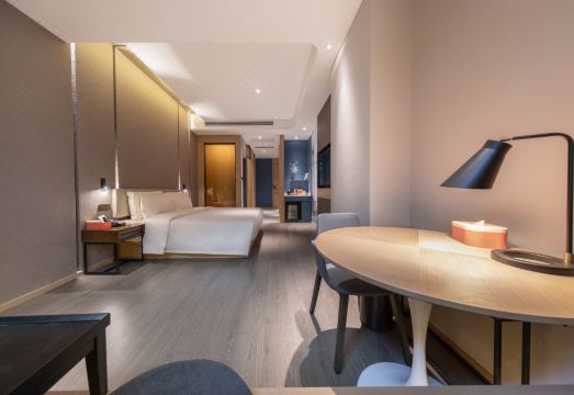 Atour Hotel Kunming International Convention and Exhibition Center Hotel Overview