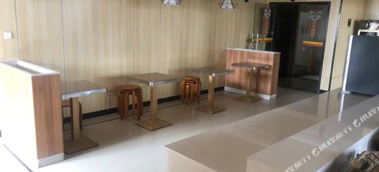 如家睿柏·云酒店(闽侯福州大学城永嘉天地广场店)图片