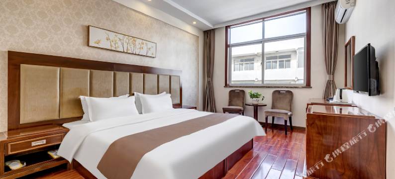 滨海蓝天酒店(北戴河老虎石店)图片