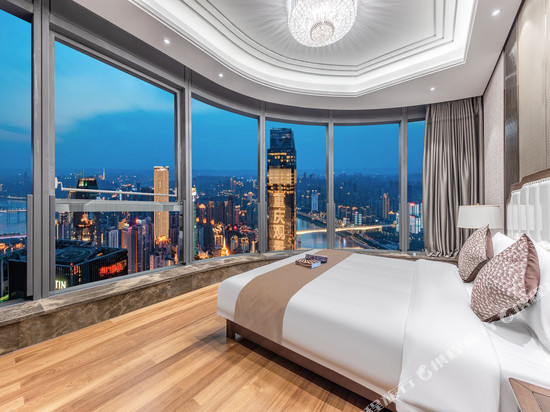 希雅达酒店(重庆解放碑步行街洪崖洞店)