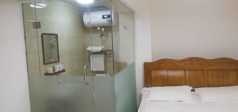 兰西御宸假日宾馆