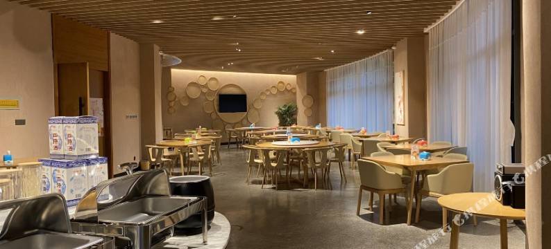 会昌和君小镇同学围屋酒店图片