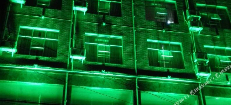 辰溪边城假日酒店图片