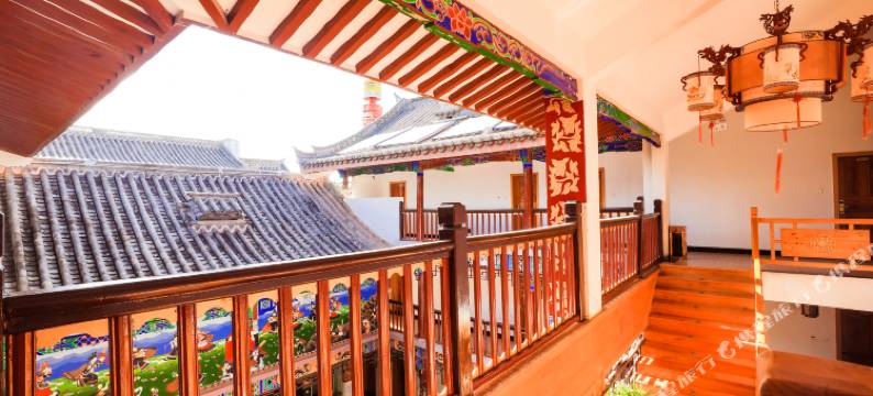 蓝溪阁酒店(楚雄彝人古镇店)图片