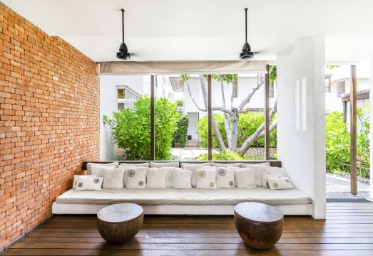 Putahracsa Hua Hin Hotel Overview