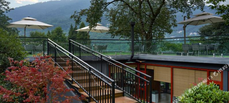 青城山山色森林私汤酒店图片