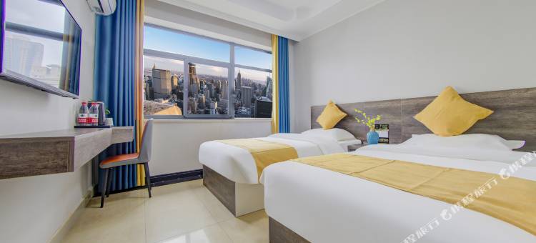 派酒店(西安土门金光门地铁站店)图片