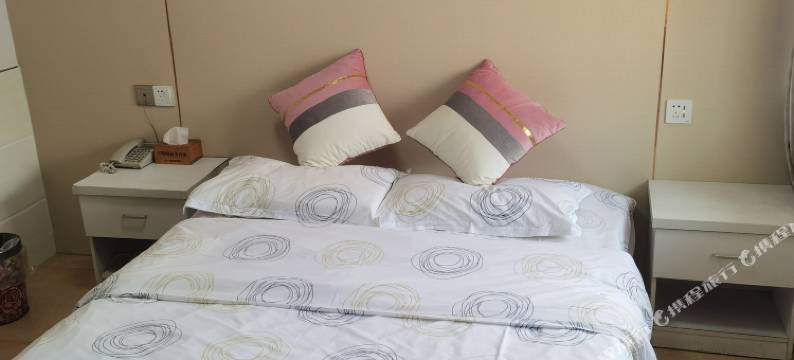 泾县月明圆商务宾馆图片