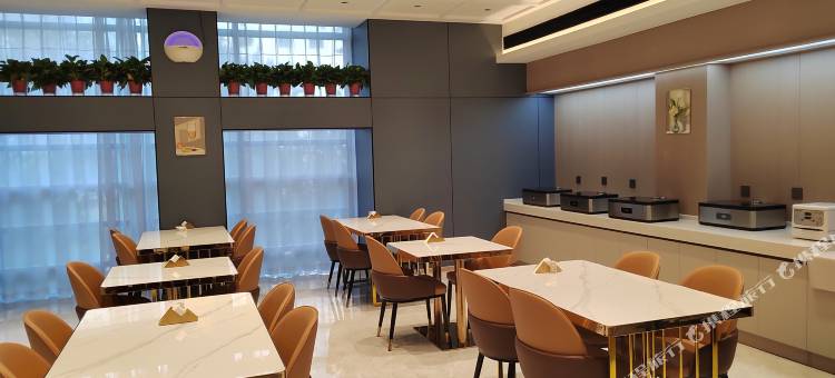 行云酒店(西安钟楼北大街地铁站店)图片