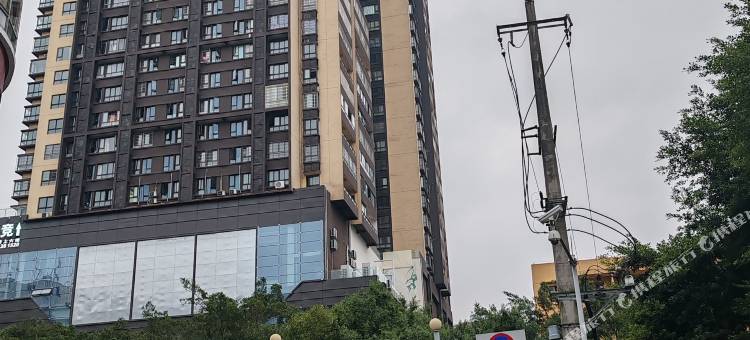 重生之我在荣昌开公寓(莲花广场店)图片