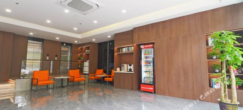 清沐铂金酒店(南京南站明发广场地铁站店)图片