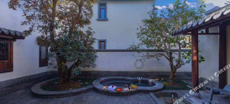 极边第·江东杨府图片