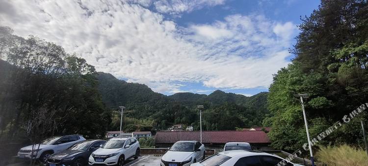 林深见舍民宿图片