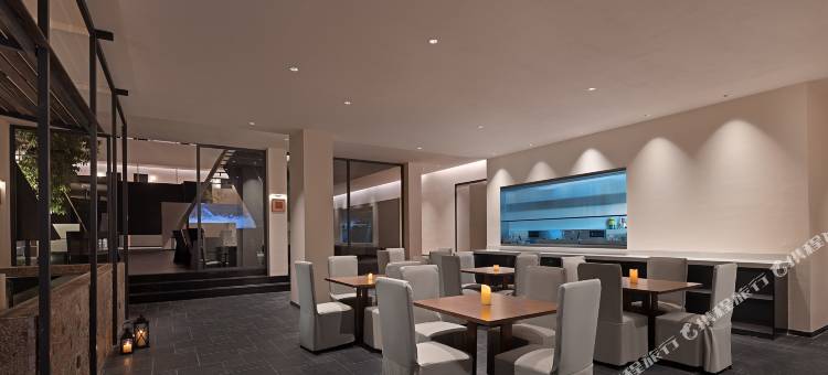 QIANHE·S千合酒店(香格里拉独克宗古城店)图片