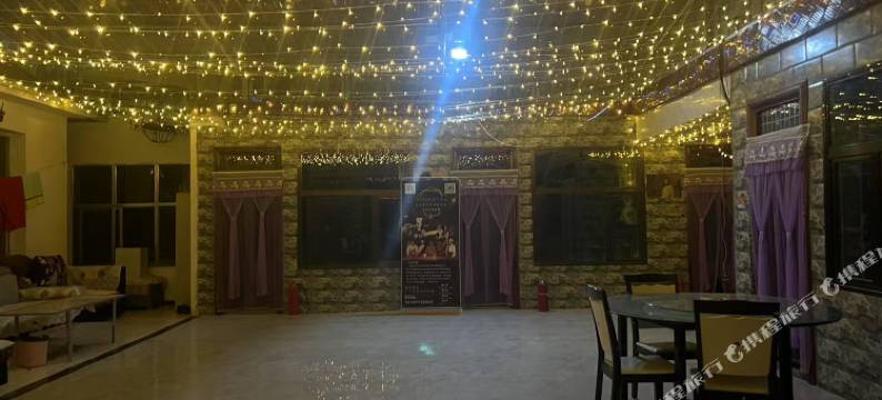 乌兰朋来宾馆图片