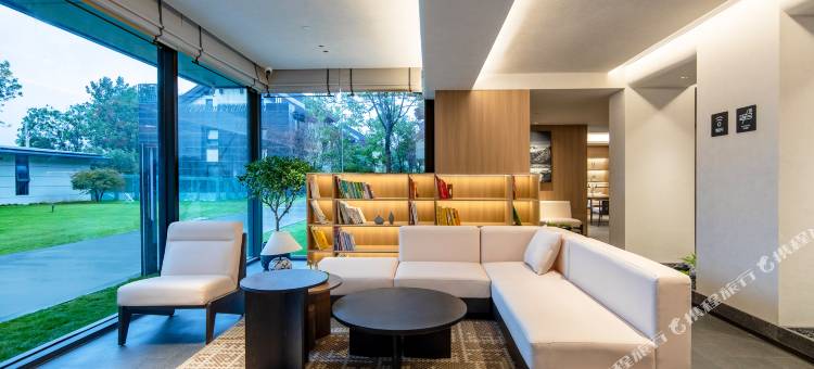 开封清明上河园鼓楼广场亚朵酒店图片