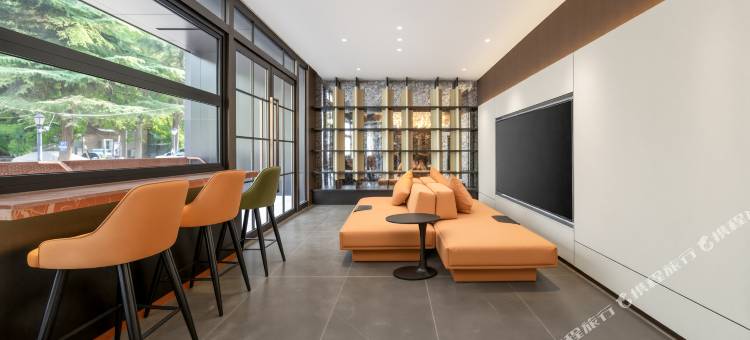 1027设计师酒店(山东师范大学店)图片