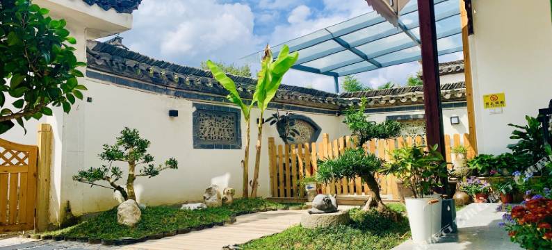 宏村十里风荷·望山观景民宿图片