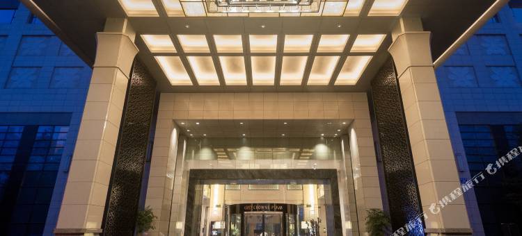 成都保利公园皇冠假日酒店(熊猫基地店)图片