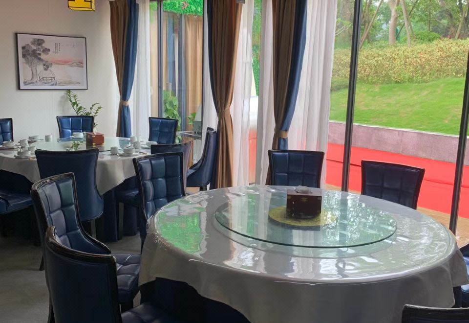 Q-Fun holiday villa (Yunlu mountain house Changtai) Hotel Overview