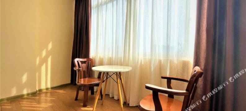 羽佳商务酒店(钦州老街景区店)图片